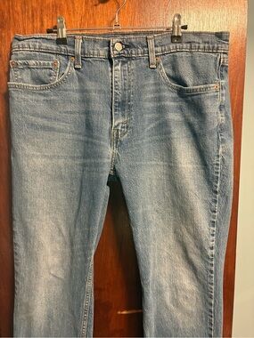 Levi’s 511 Slim Fit Men’s 36x29 Distressed Blue Jeans